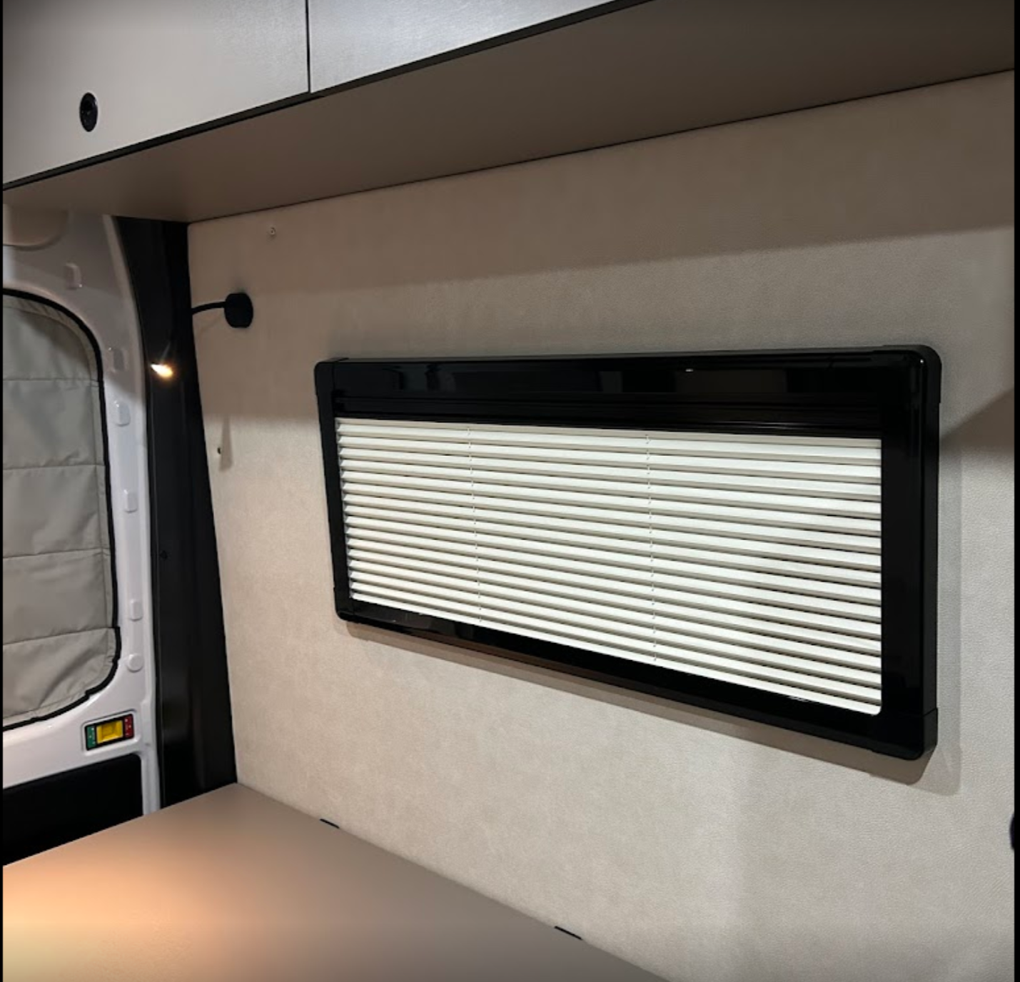 VWD Universal Overlander Awning Window 41" W X 16" H (AW4015)-10