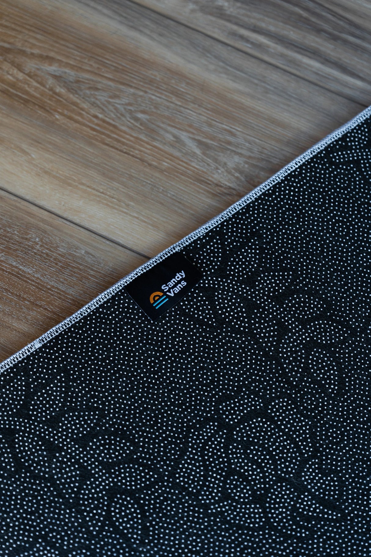 Sandy Vans L-Shaped Mercedes Sprinter Van Rug