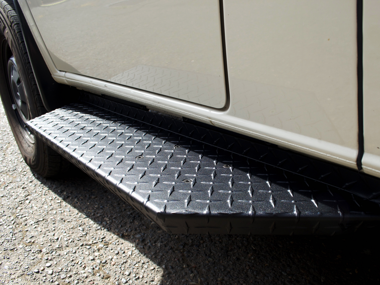 Virtus Vans Black Diamond Plate Side Step - 2019+ Mercedes Sprinter