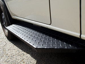 Virtus Vans Black Diamond Plate Side Step - 2019+ Mercedes Sprinter
