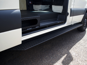 Virtus Vans Black Diamond Plate Side Step - 2019+ Mercedes Sprinter