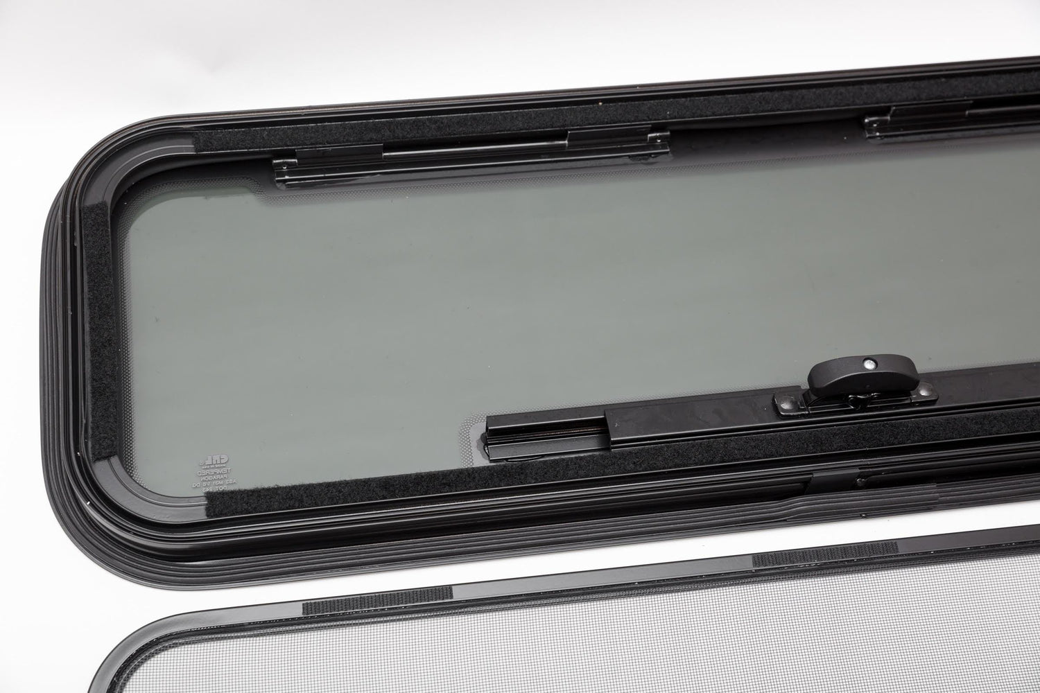 AW1033 Awning Window (Detail View) - Campervan HQ