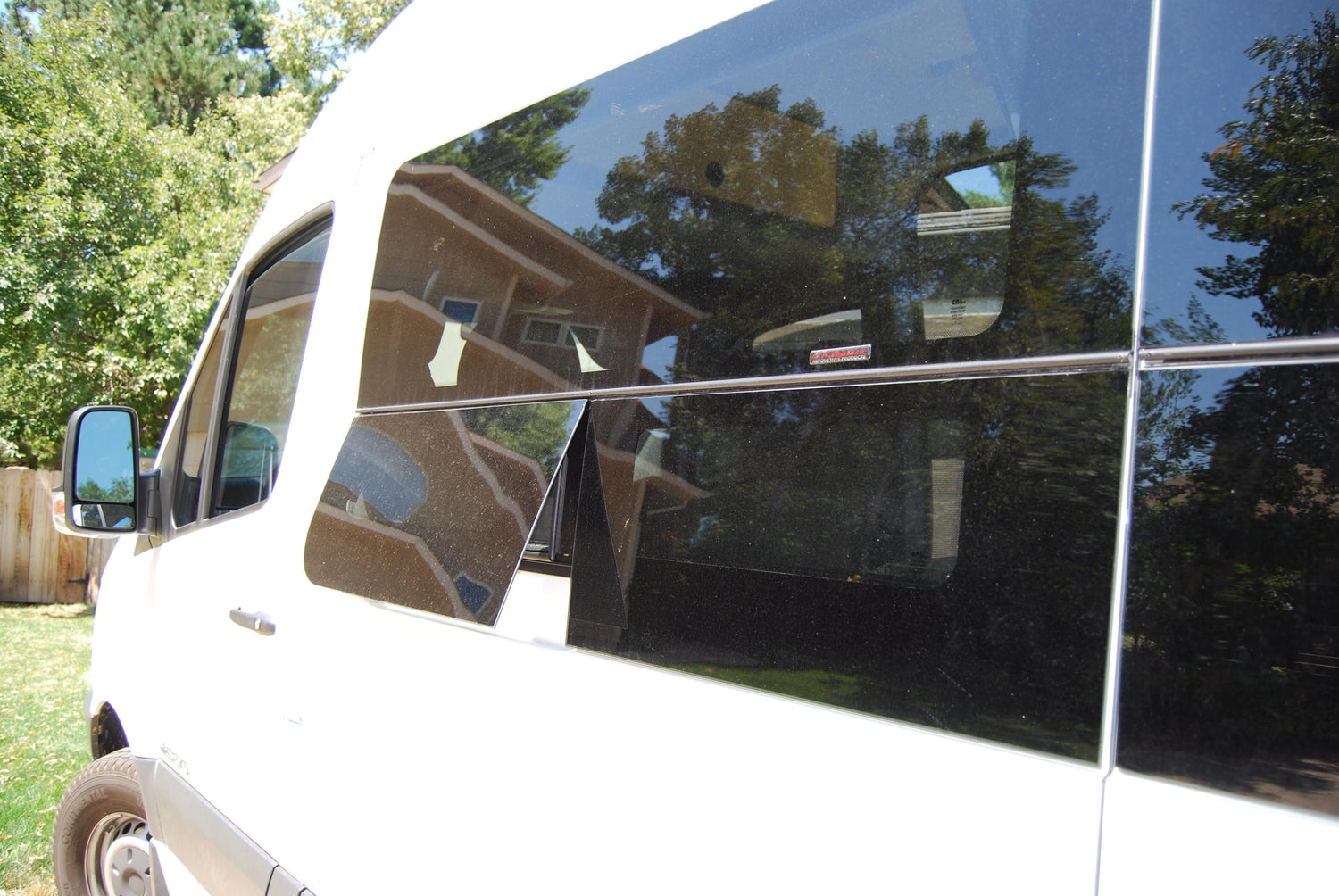 Mercedes Sprinter T-Vent Window (FW621L) - Campervan HQ