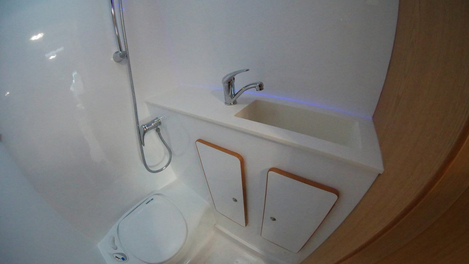 Thetford C402C RV Cassette Toilet - Campervan HQ - 5